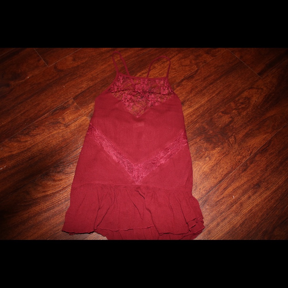 Hollister Maroon Back crossed flowy blouse